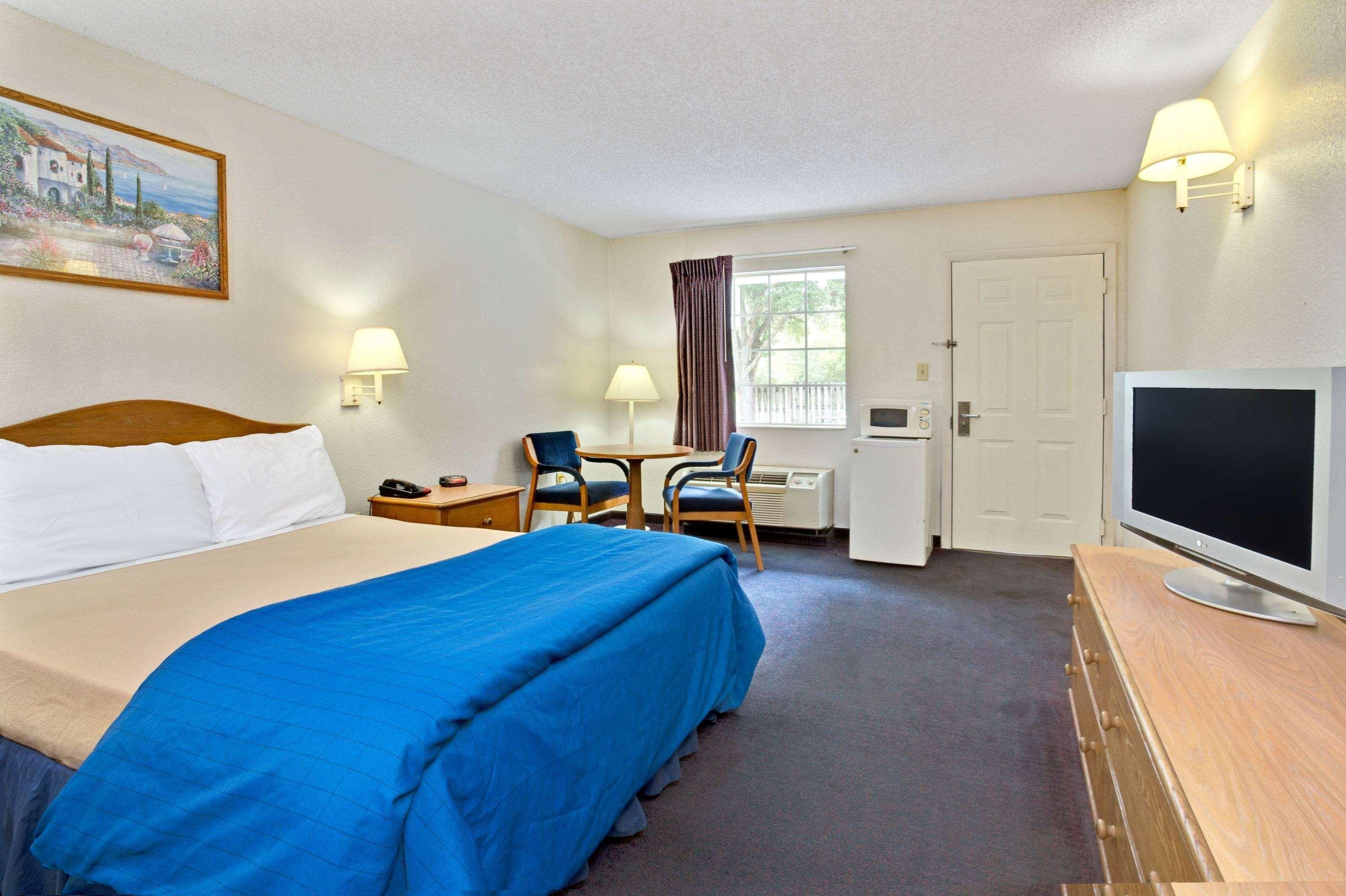 Travelodge Suites By Wyndham Macclenny I-10 Exterior foto